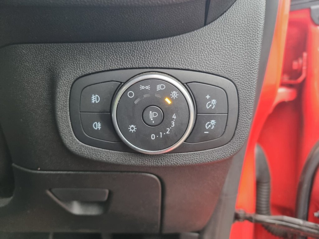 Used Ford Fiesta 2017 for sale - 77288395: Photo 12