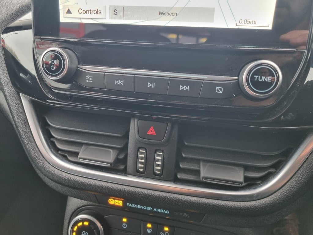 Used Ford Fiesta 2017 for sale - 77288395: Photo 17