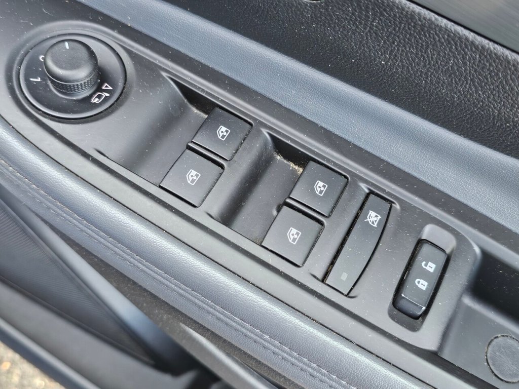 Used Vauxhall Mokka 2015 for sale - 76356579: Photo 28