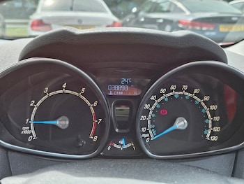 Used Ford Fiesta 2014 for sale - 75335518: Photo