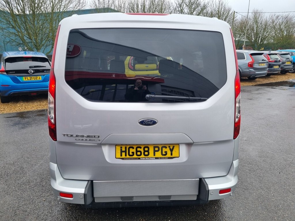 Used Ford Tourneo Connect 2019 for sale - 76950409: Photo 10