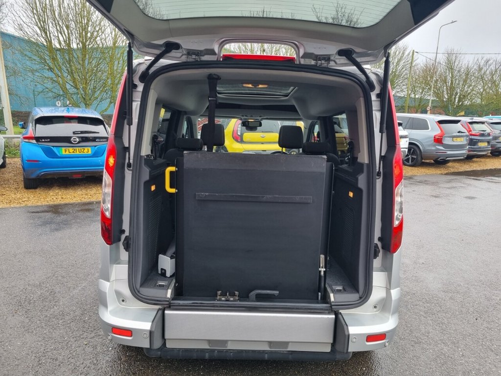 Used Ford Tourneo Connect 2019 for sale - 76950409: Photo 15
