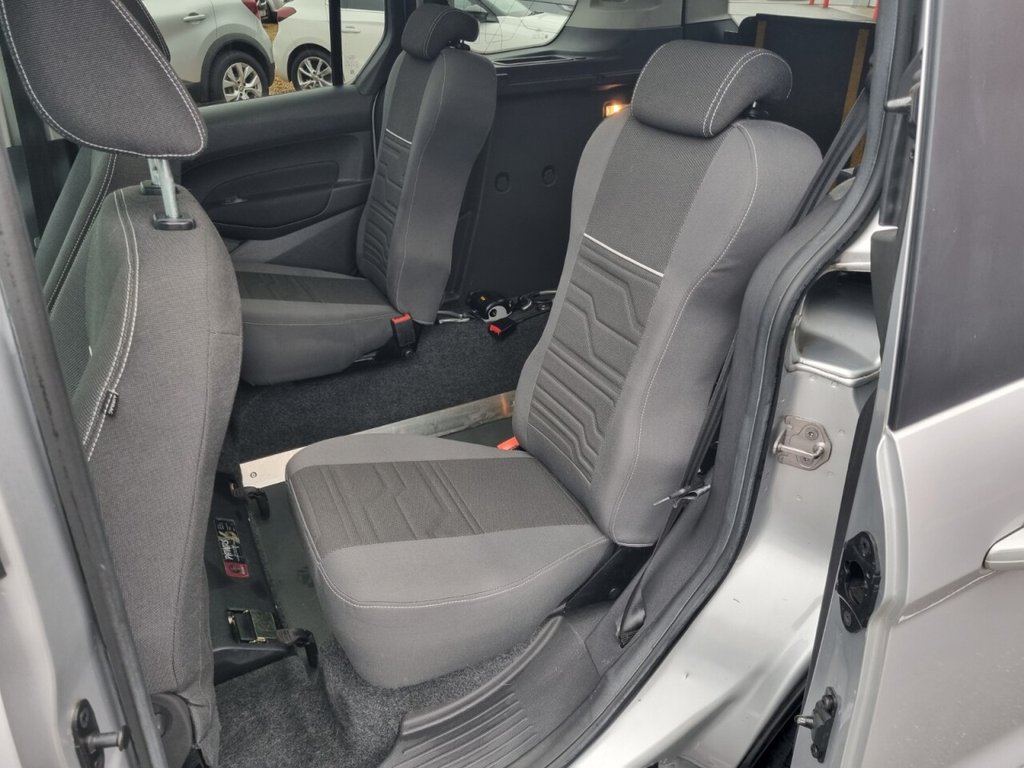 Used Ford Tourneo Connect 2019 for sale - 76950409: Photo 20