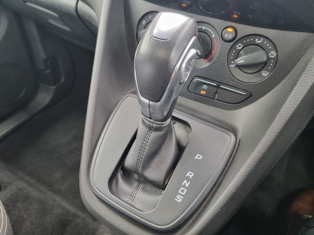 Used Ford Tourneo Connect 2019 for sale - 76950409: Photo 35