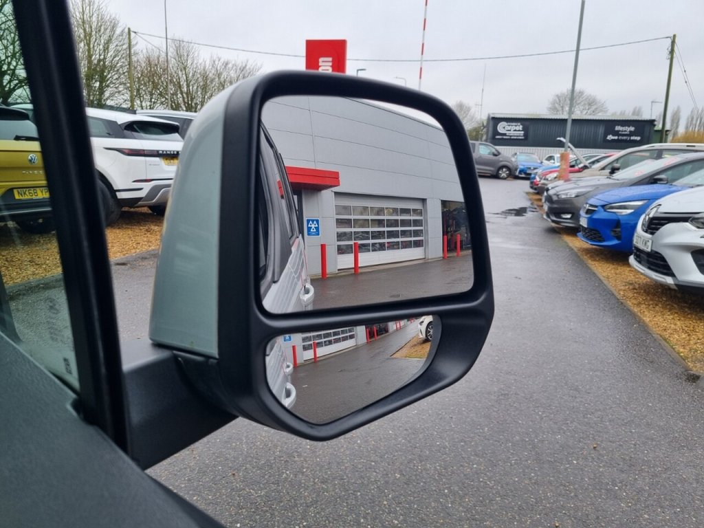 Used Ford Tourneo Connect 2019 for sale - 76950409: Photo 36