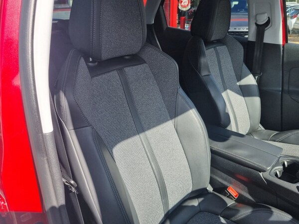 Used Peugeot 3008 2018 for sale - 75433089: Photo 23