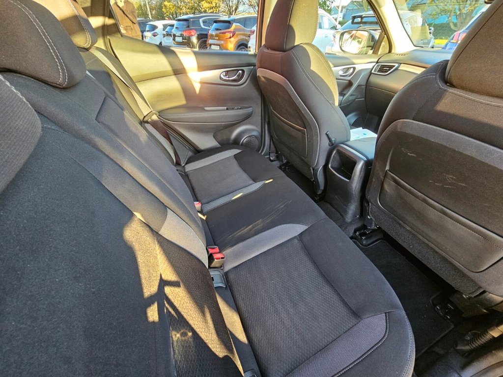 Used Nissan Qashqai 2018 for sale - 76223997: Photo 18