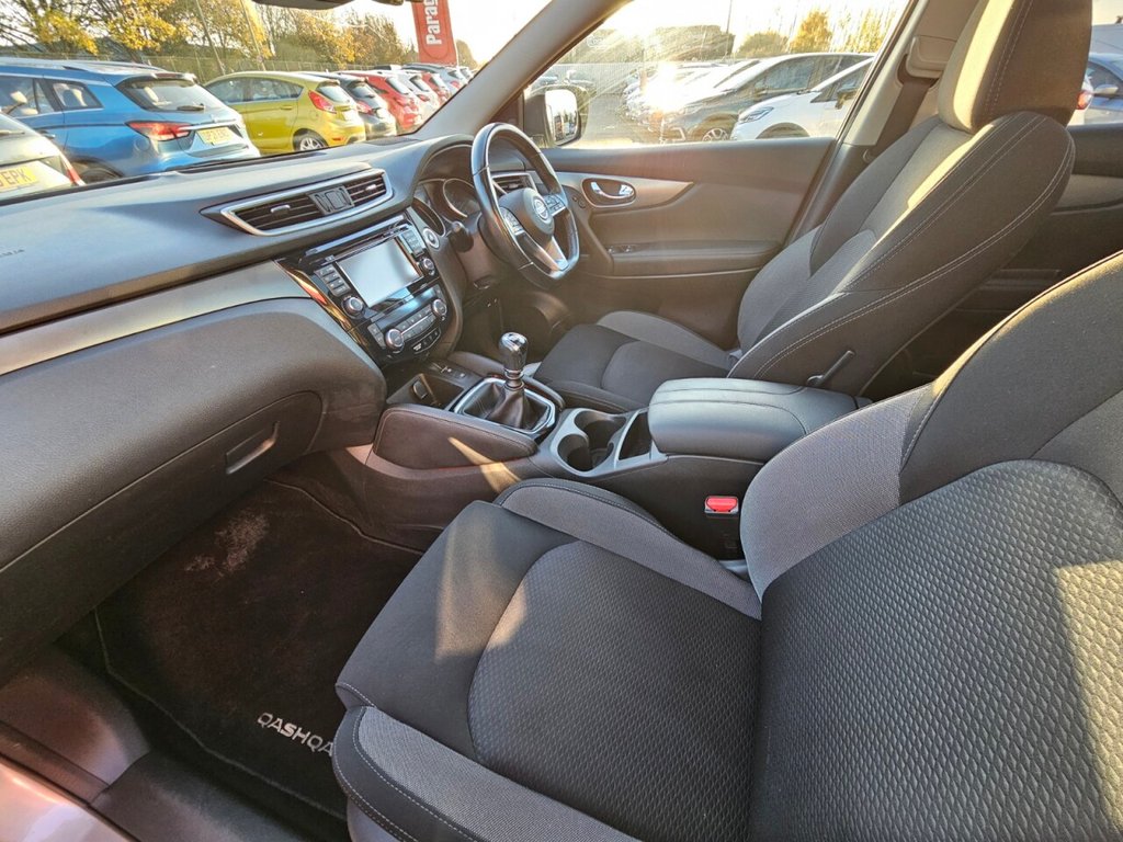 Used Nissan Qashqai 2018 for sale - 76223997: Photo 24
