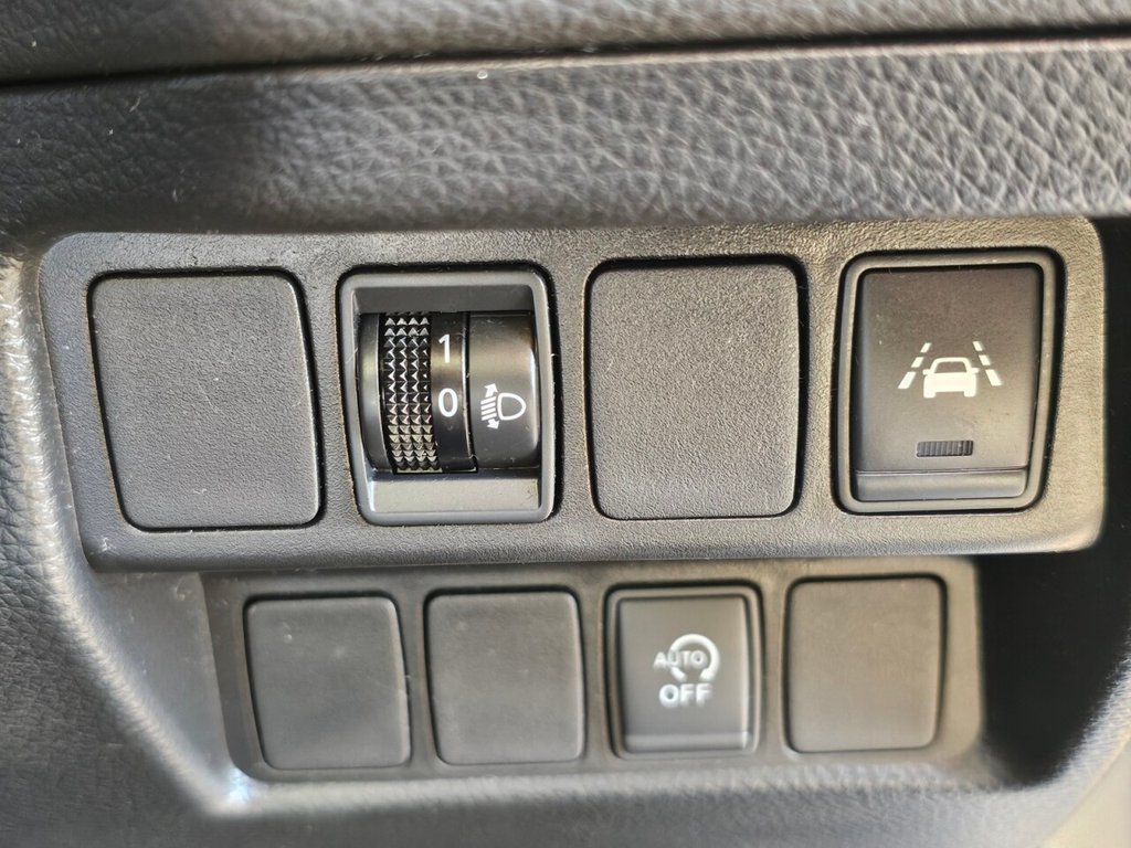 Used Nissan Qashqai 2018 for sale - 76223997: Photo 31