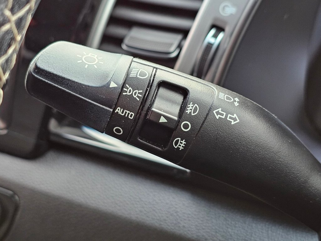 Used Kia Niro 2016 for sale - 76570477: Photo 42