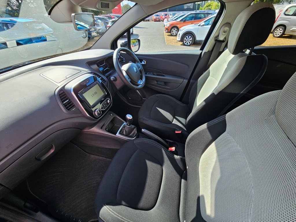 Used Renault Captur 2018 for sale - 75865219: Photo 21