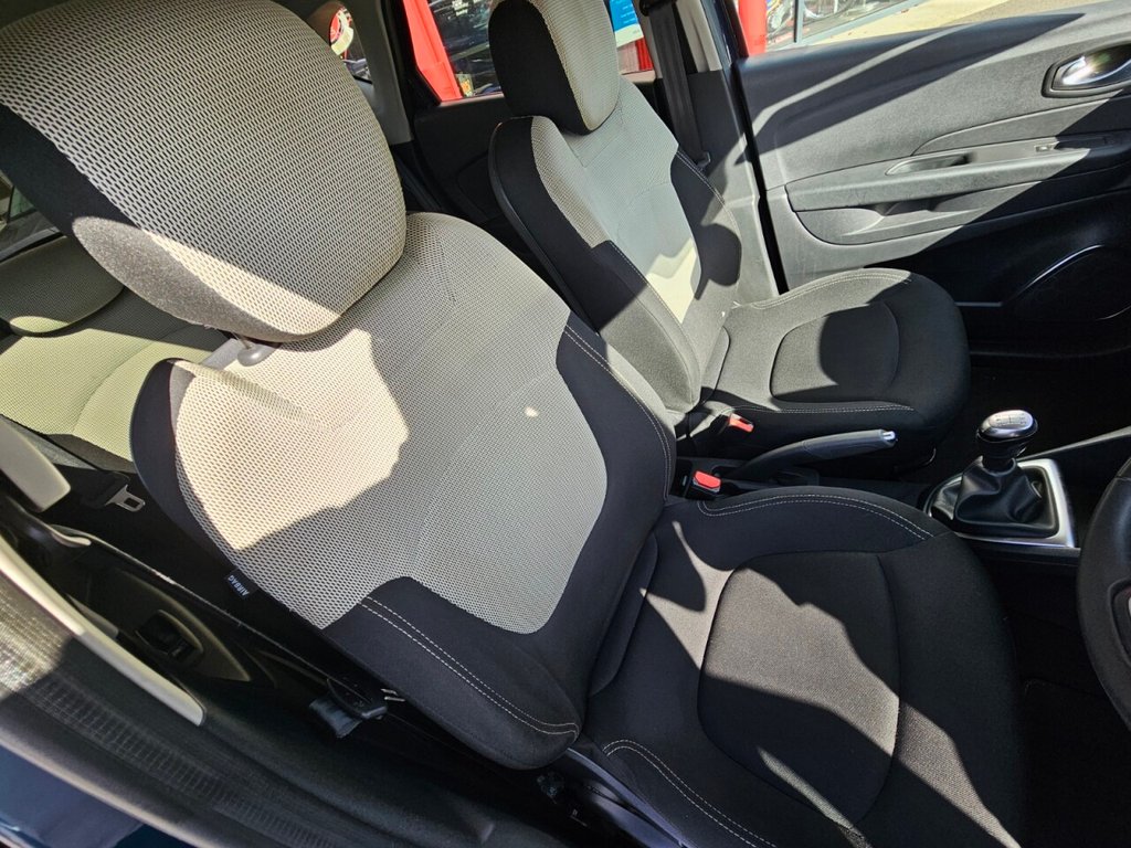 Used Renault Captur 2018 for sale - 75865219: Photo 22