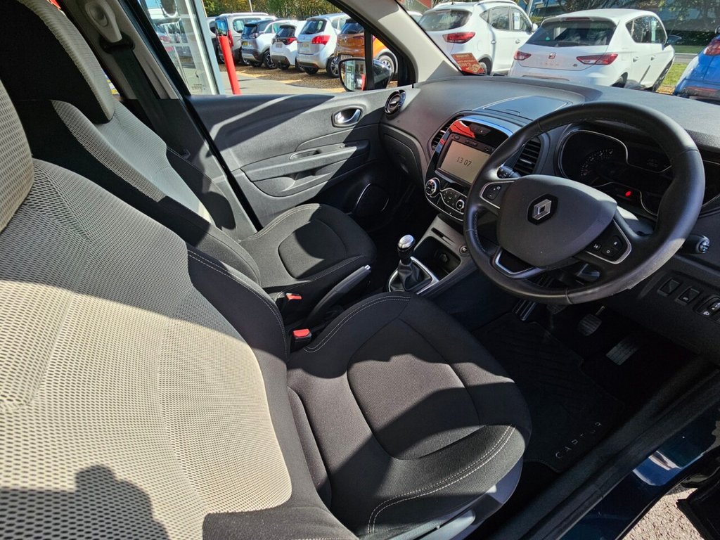 Used Renault Captur 2018 for sale - 75865219: Photo 23