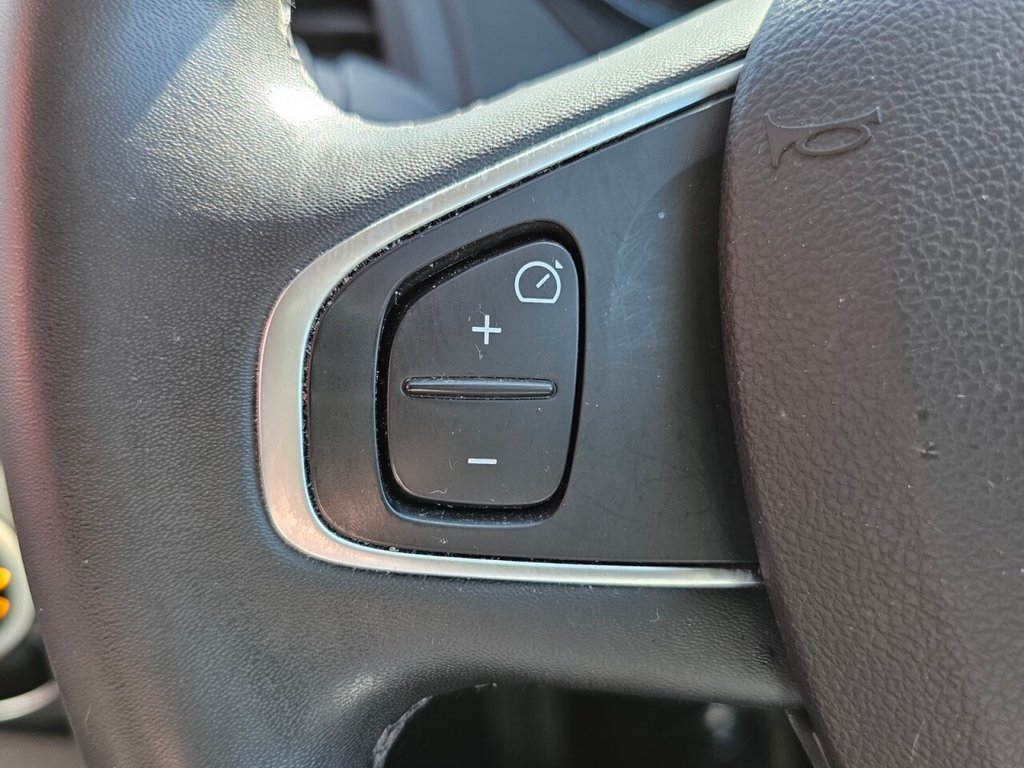 Used Renault Captur 2018 for sale - 75865219: Photo 27