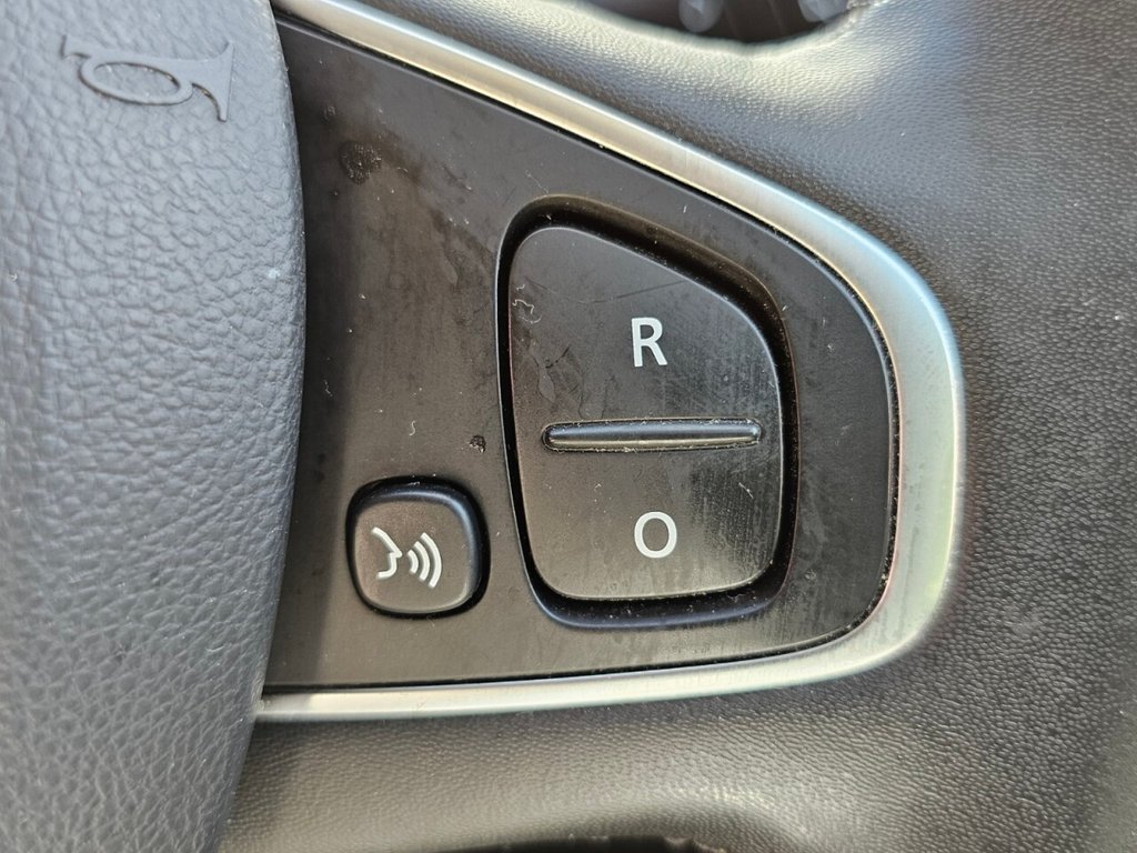 Used Renault Captur 2018 for sale - 75865219: Photo 28