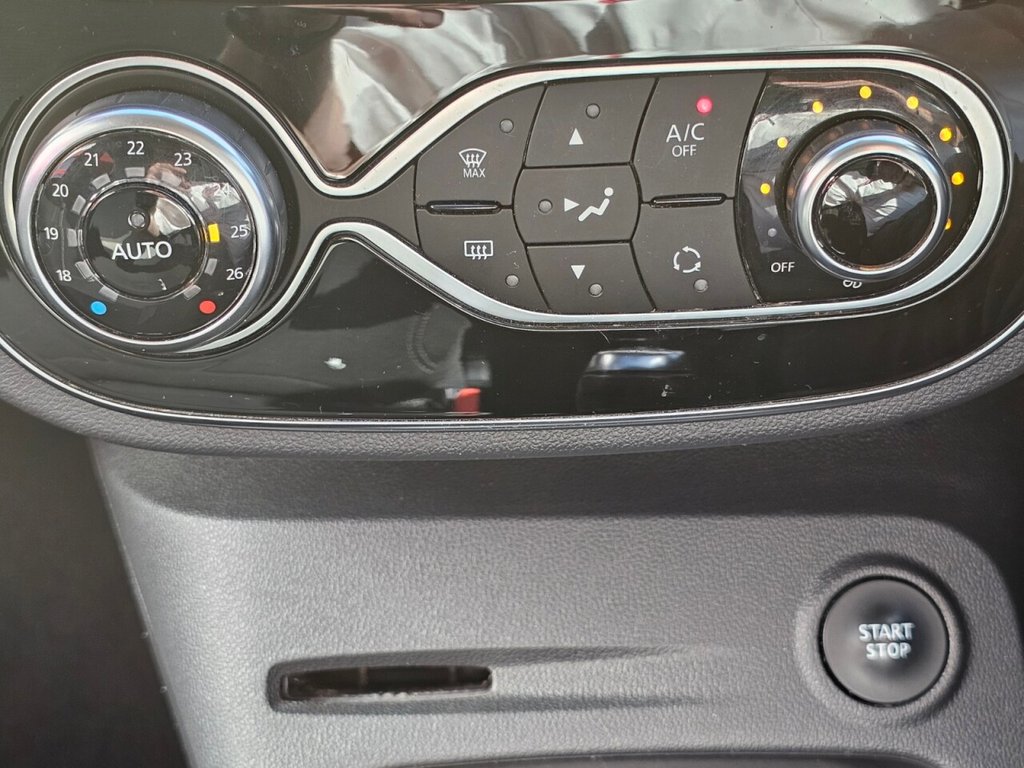 Used Renault Captur 2018 for sale - 75865219: Photo 38
