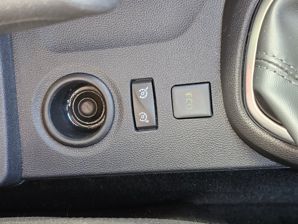 Used Renault Captur 2018 for sale - 75865219: Photo 40