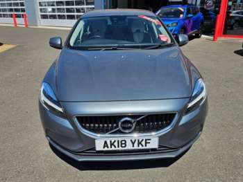 Used Volvo V40 2018 for sale - 74865695: Photo