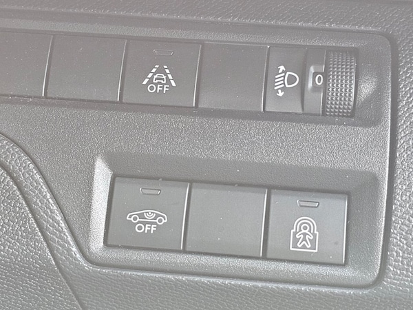 Used Peugeot 3008 2021 for sale - 75062474: Photo 27