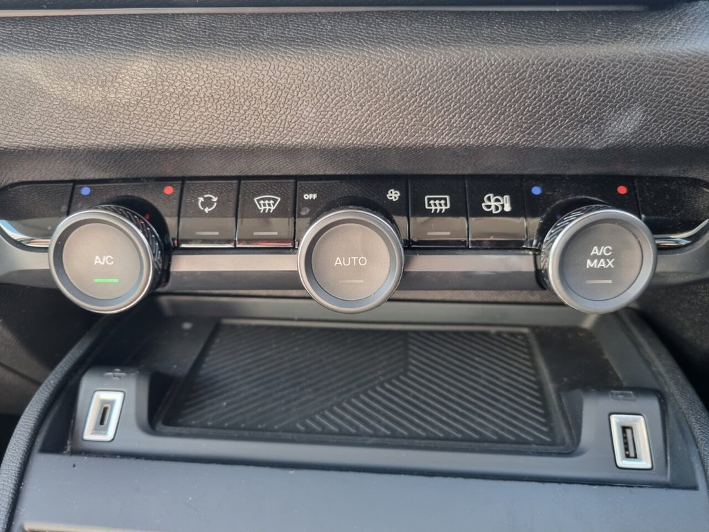 Used Citroen C4 2023 for sale - 77636751: Photo 38