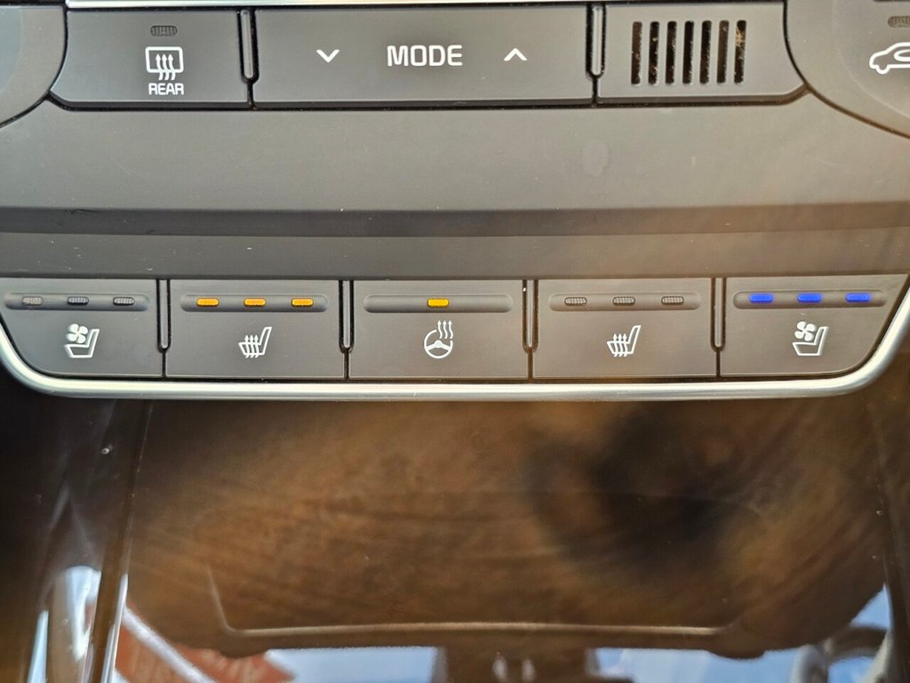 Used Kia Sorento 2017 for sale - 75923435: Photo 35