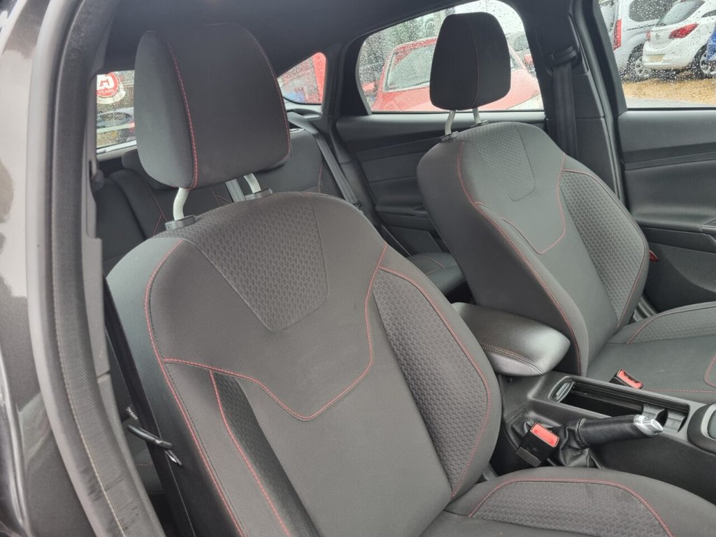 Used Ford Focus 2018 for sale - 77188255: Photo 9