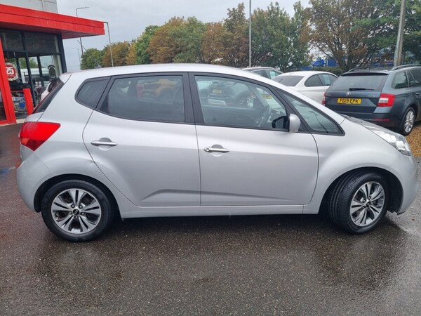 Used Kia Venga 2015 for sale - 75653724: Photo 11