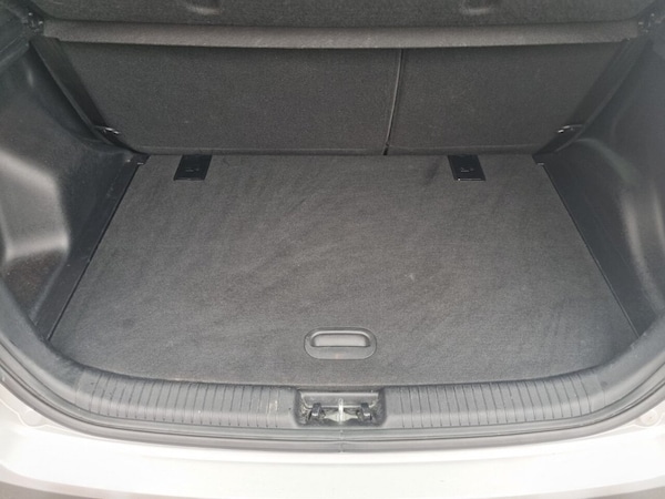 Used Kia Venga 2015 for sale - 75653724: Photo 13