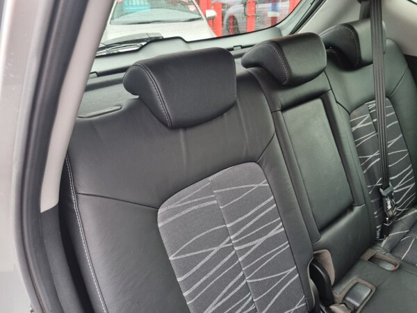 Used Kia Venga 2015 for sale - 75653724: Photo 16