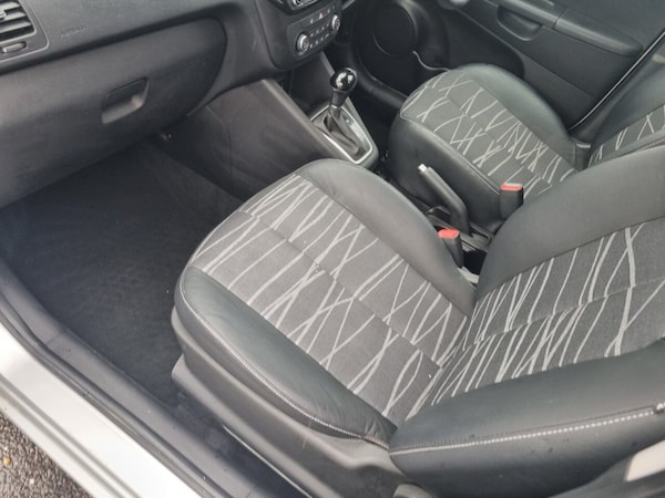 Used Kia Venga 2015 for sale - 75653724: Photo 22