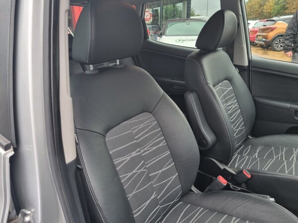 Used Kia Venga 2015 for sale - 75653724: Photo 24