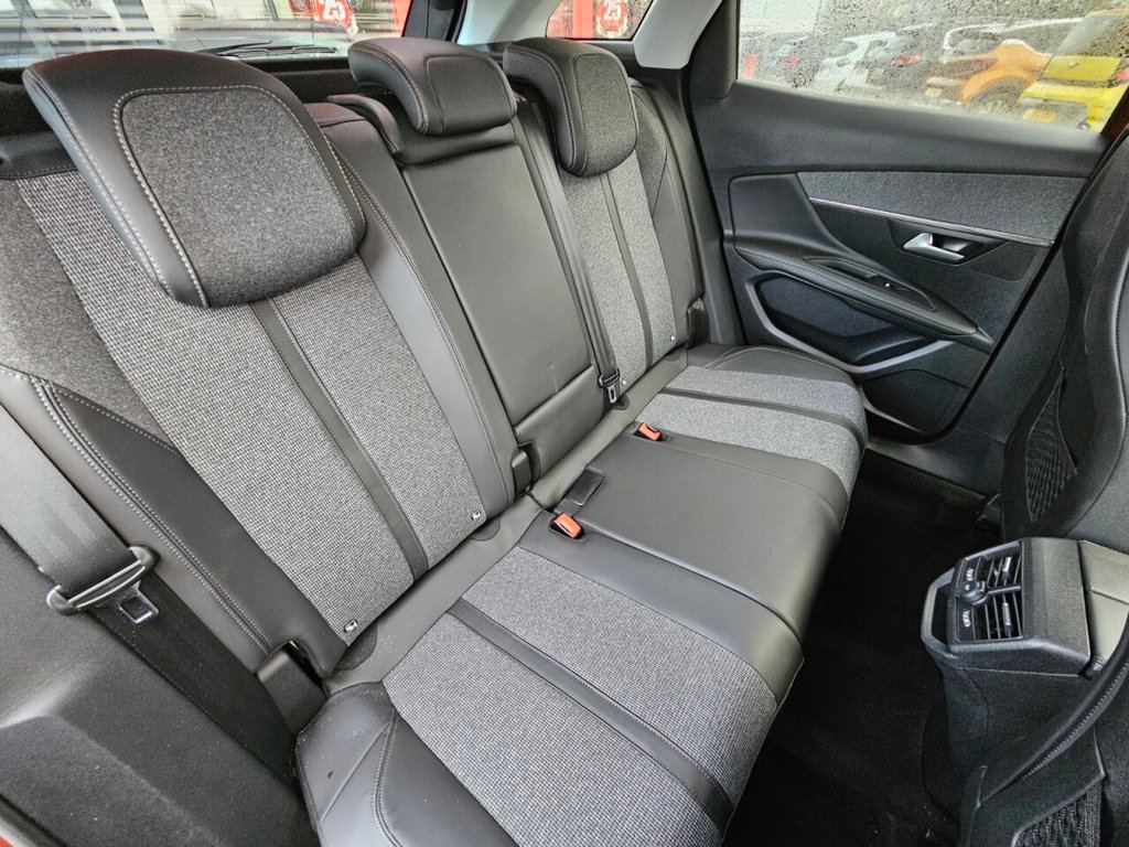 Used Peugeot 3008 2017 for sale - 76655477: Photo 14