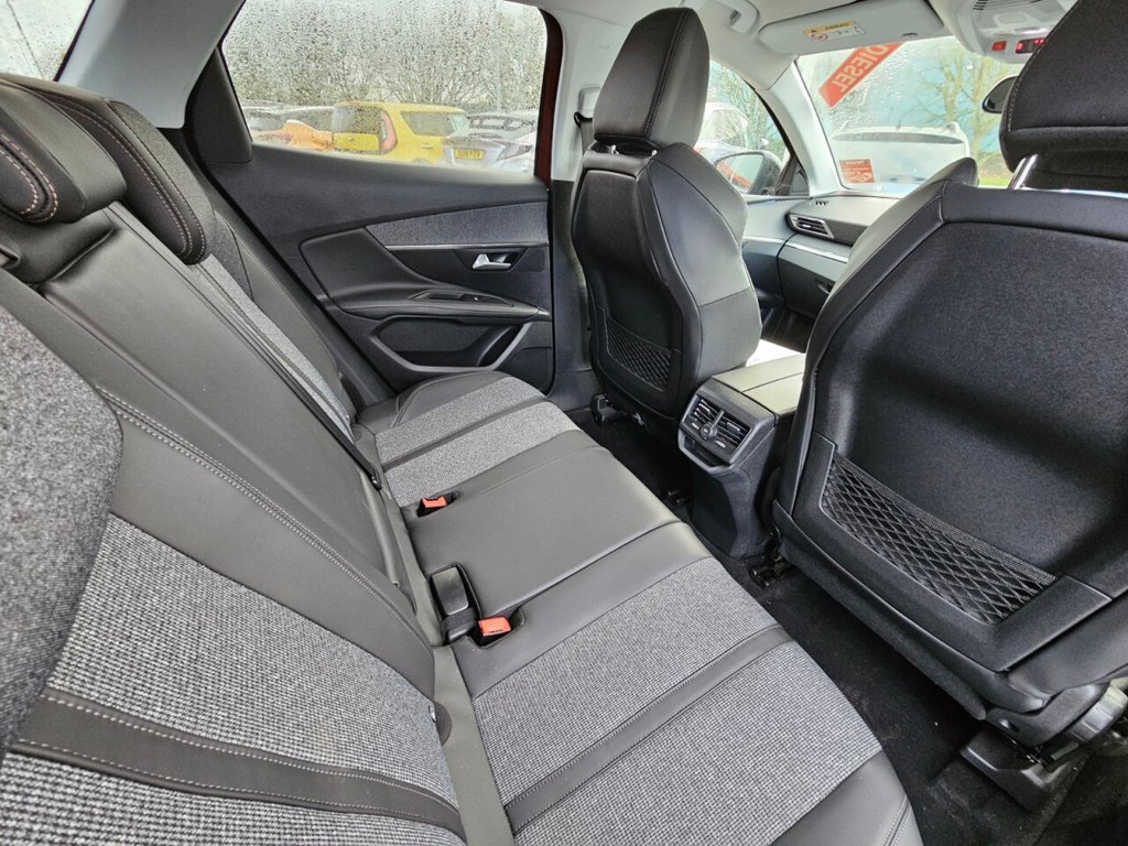 Used Peugeot 3008 2017 for sale - 76655477: Photo 15