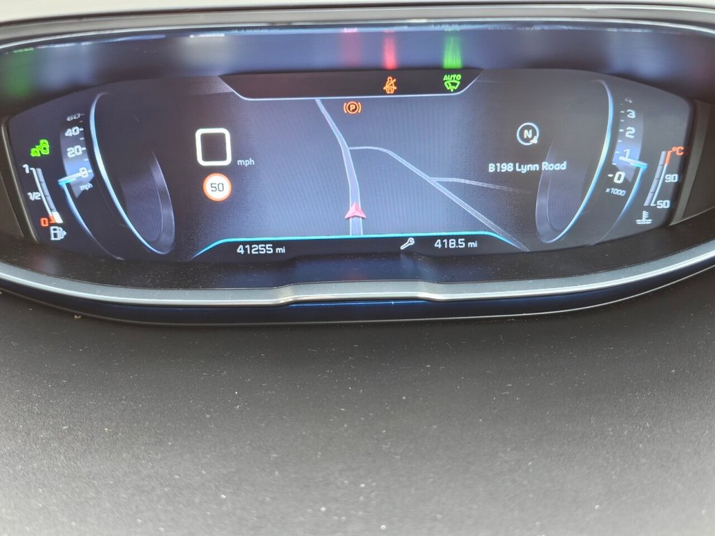 Used Peugeot 3008 2017 for sale - 76655477: Photo 27