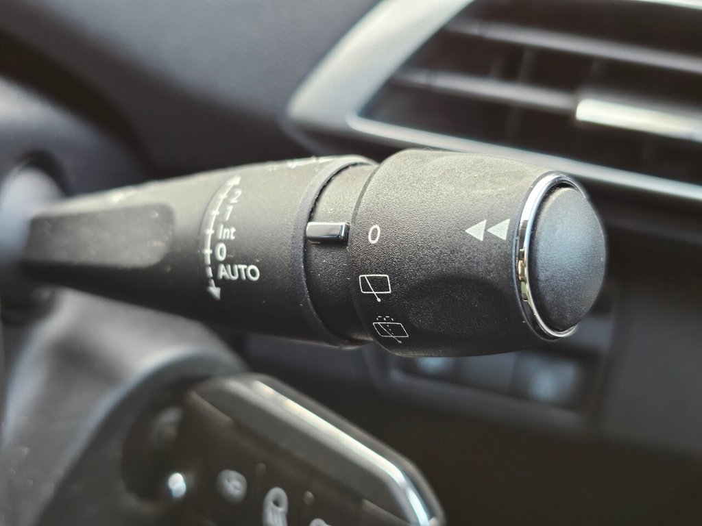 Used Peugeot 3008 2017 for sale - 76655477: Photo 30