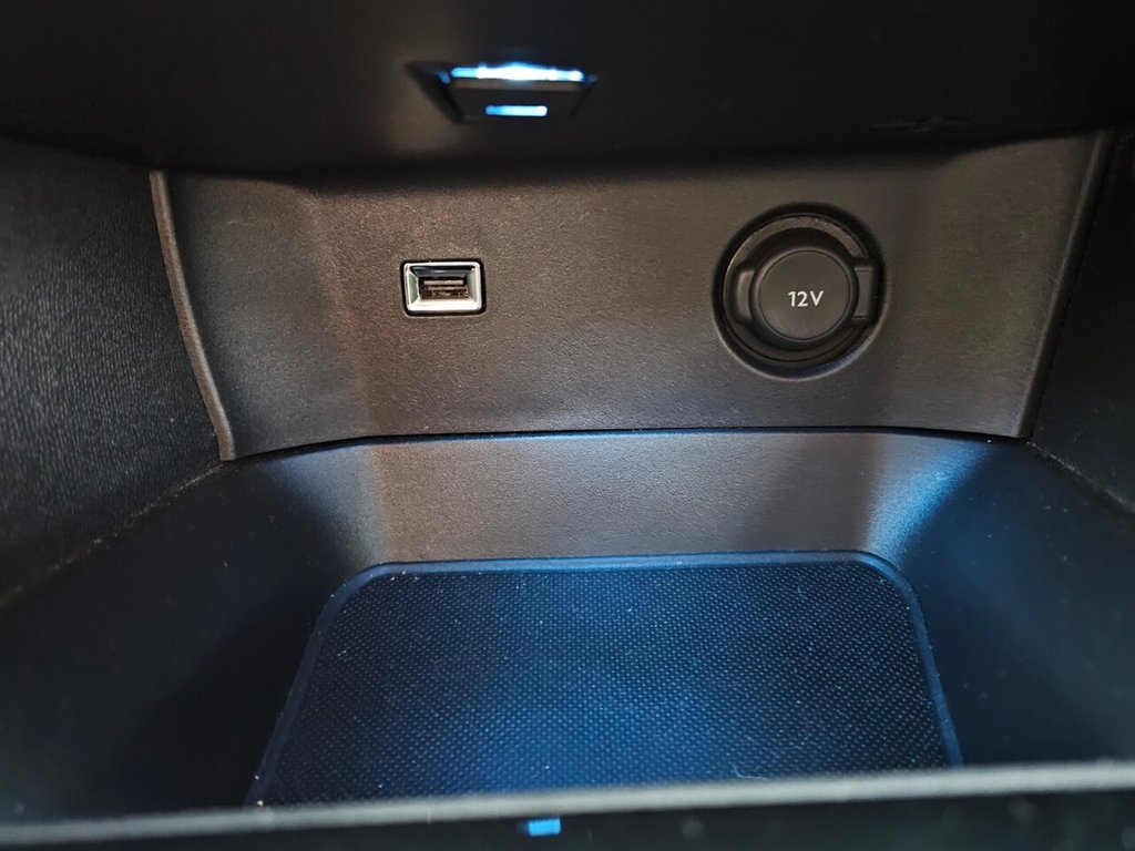 Used Peugeot 3008 2017 for sale - 76655477: Photo 39