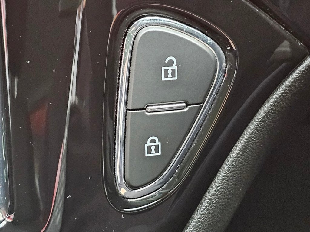 Used Vauxhall Corsa 2018 for sale - 76345465: Photo 37