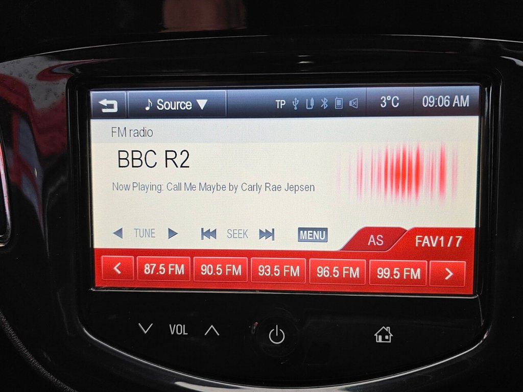 Used Vauxhall Corsa 2015 for sale - 76570484: Photo 32