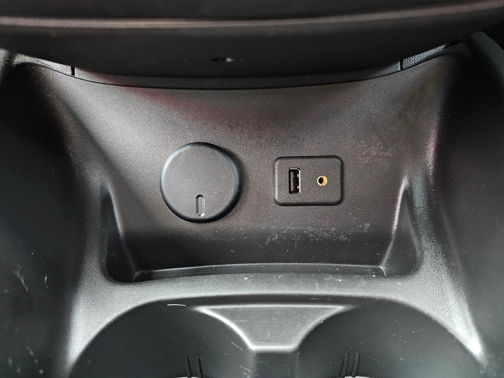 Used Vauxhall Corsa 2015 for sale - 76570484: Photo 39