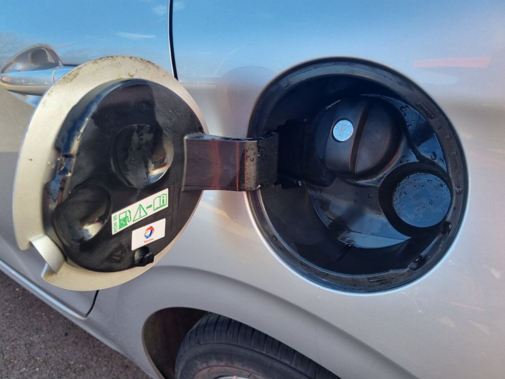 Used Peugeot 208 2018 for sale - 78111212: Photo 8