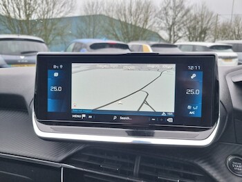 Used Peugeot 2008 2020 for sale - 77499322: Photo