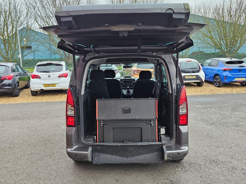 Used Peugeot Partner Tepee 2018 for sale - 76950417: Photo 12