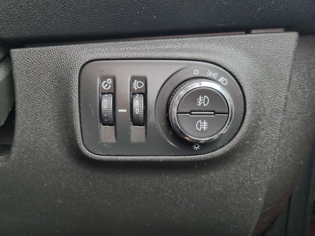 Used Vauxhall Corsa 2019 for sale - 77288408: Photo 3