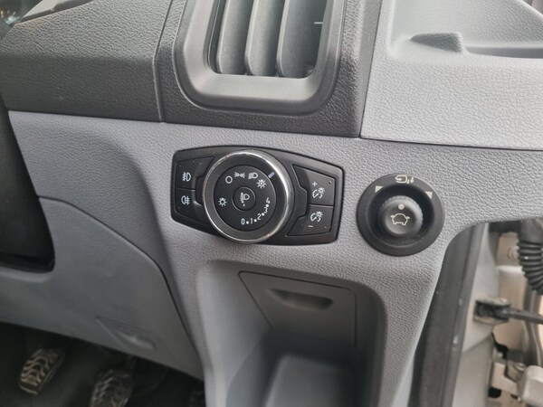 Used Ford Transit 2018 for sale - 74529642: Photo 29
