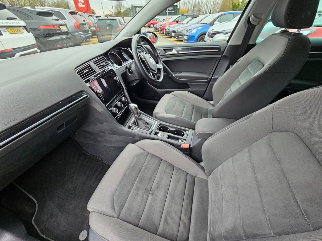 Used Volkswagen Golf 2019 for sale - 77288437: Photo 22