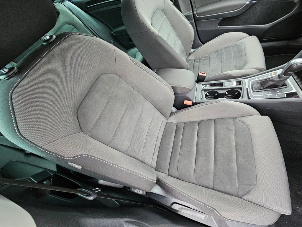 Used Volkswagen Golf 2019 for sale - 77288437: Photo 23