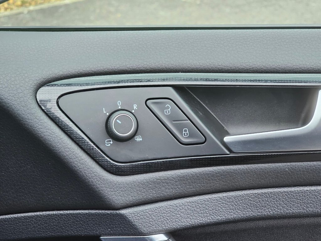 Used Volkswagen Golf 2019 for sale - 77288437: Photo 27