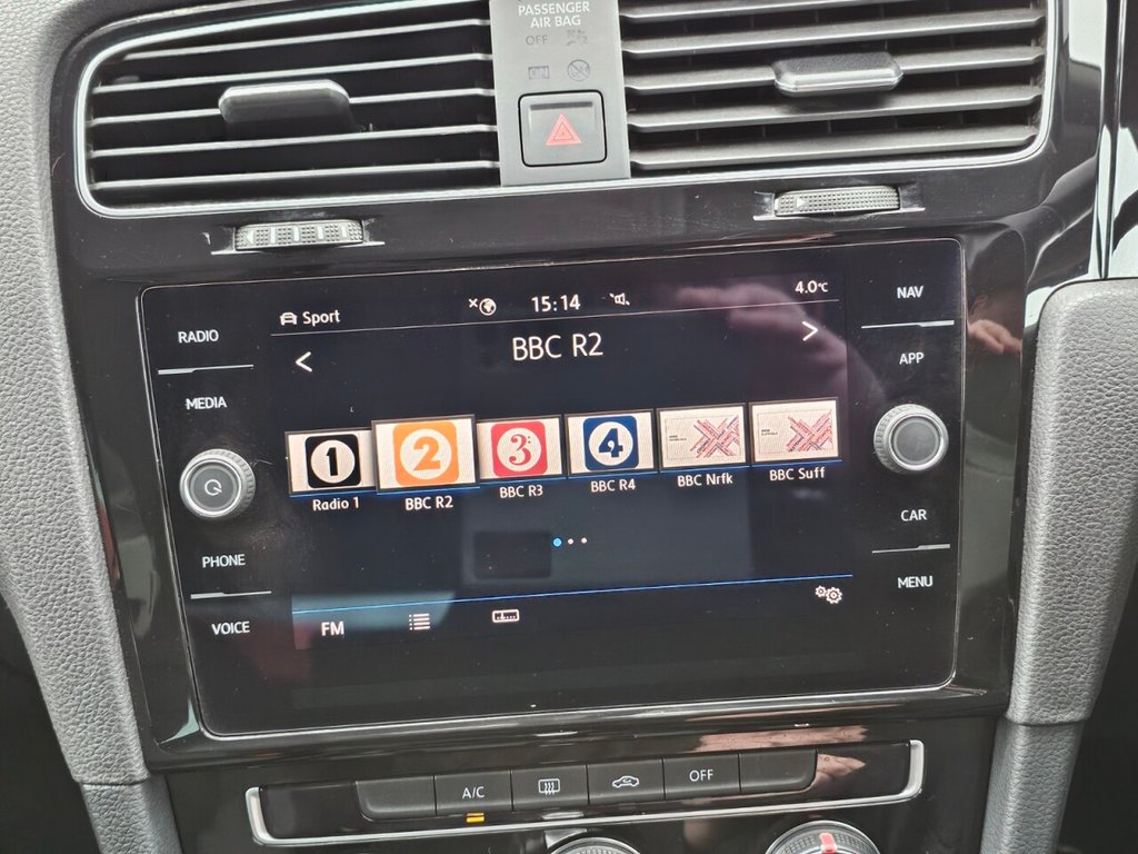 Used Volkswagen Golf 2019 for sale - 77288437: Photo 40