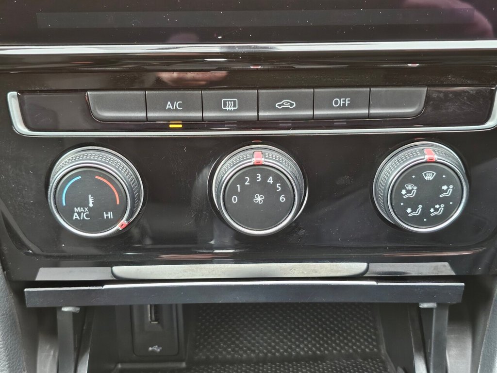 Used Volkswagen Golf 2019 for sale - 77288437: Photo 47