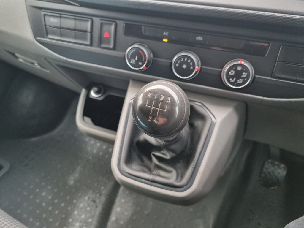 Used Volkswagen Transporter 2021 for sale - 77133511: Photo 29